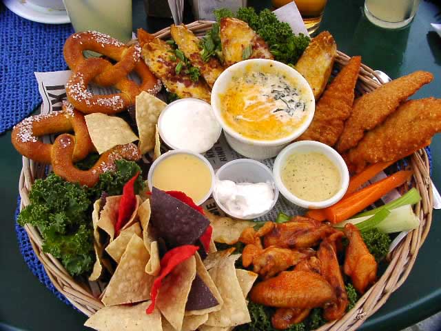the Elephant Platter TWO FORKS UP