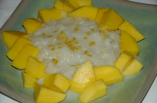 sticky rice, yellow bean, mango dessert