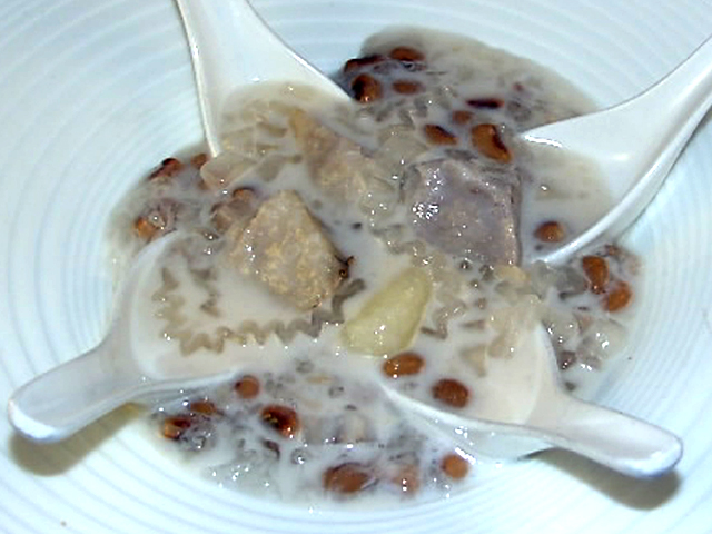 coconut sticky rice pudding